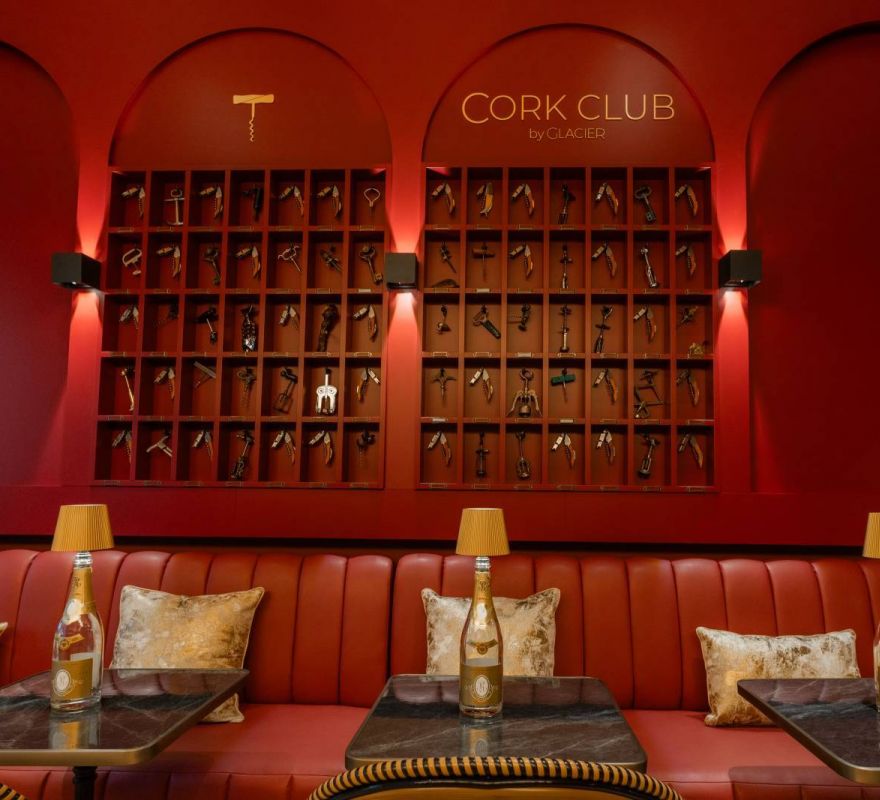 The Cork Club, Grindelwald, Schweiz
